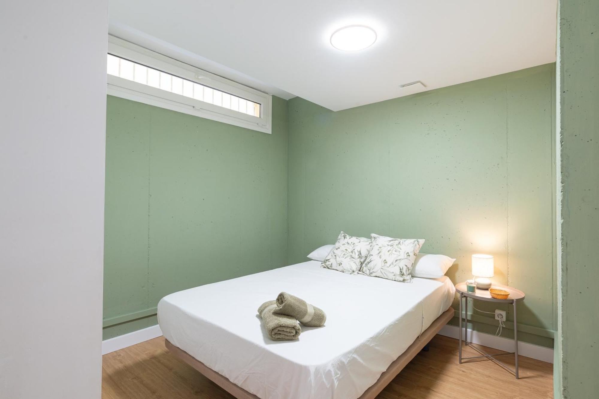 Villa Valentina - Renovated On Los Alamos Beach ตอร์เรโมลิโนส ภายนอก รูปภาพ
